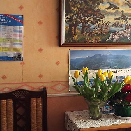Hotel Maria Lourdes Buitenkant foto