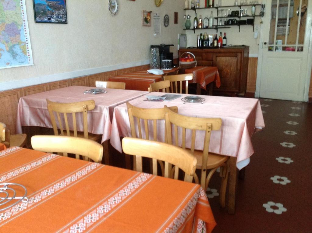 Hotel Maria Lourdes Buitenkant foto